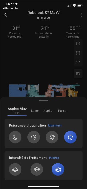 Vous pouvez choisir d’aspirer et laver le sol, ou l’un ou l’autre, sans oublier de régler le niveau de puissance // Source : Yazid Amer - Frandroid