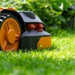 Robot tondeuse : comparatif des meilleures tondeuses à gazon en 2023 Robot tondeuse : comparatif des meilleures tondeuses à gazon en 2023