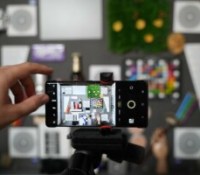 Le Vivo X80 Pro sur le banc d'essai. // Source : Frandroid - Chloé Pertuis