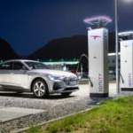 Pourquoi le coût de recharge des voitures électriques pourrait varier du simple au triple sur autoroute