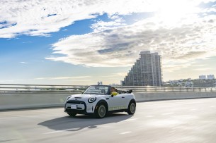 Mini Cooper SE Cabrio