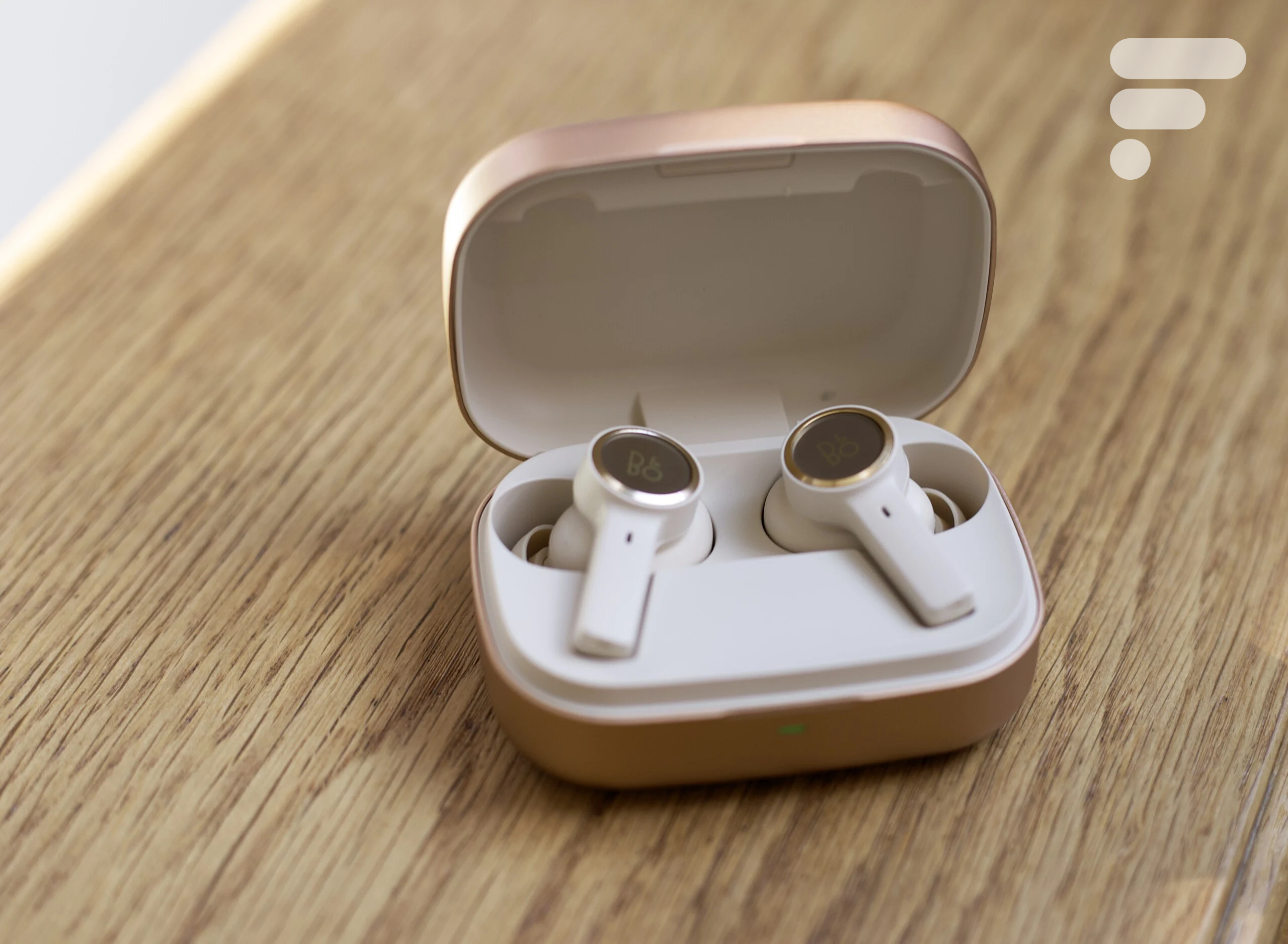 B&O Beoplay EX