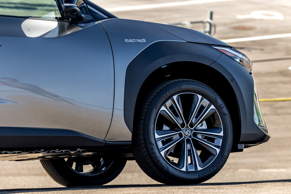 Essai Toyota bZ4X : la voiture électrique la moins chère à dépasser les 500 km d&rsquo;autonomie