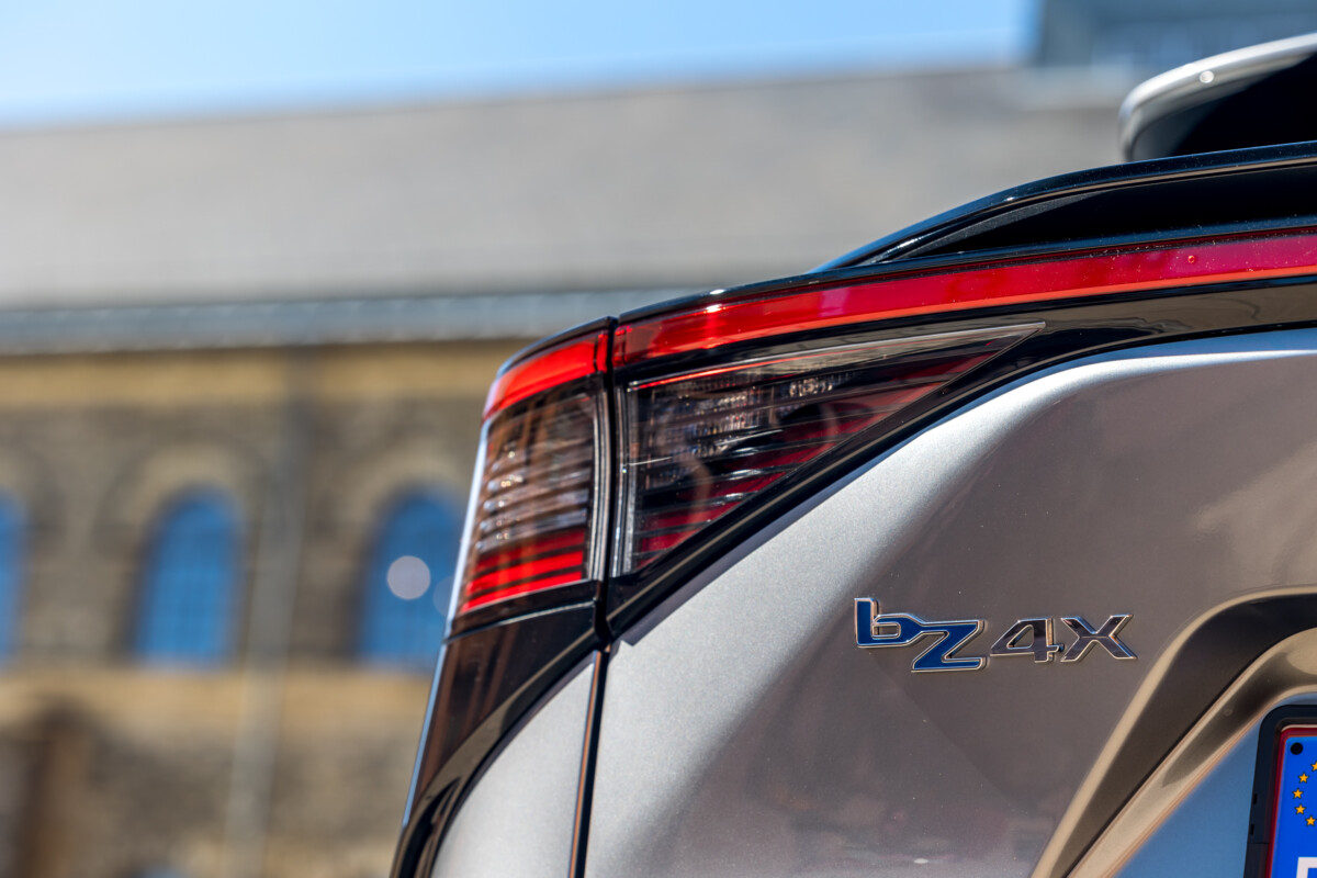 Essai Toyota bZ4X : la voiture électrique la moins chère à dépasser les 500 km d&rsquo;autonomie