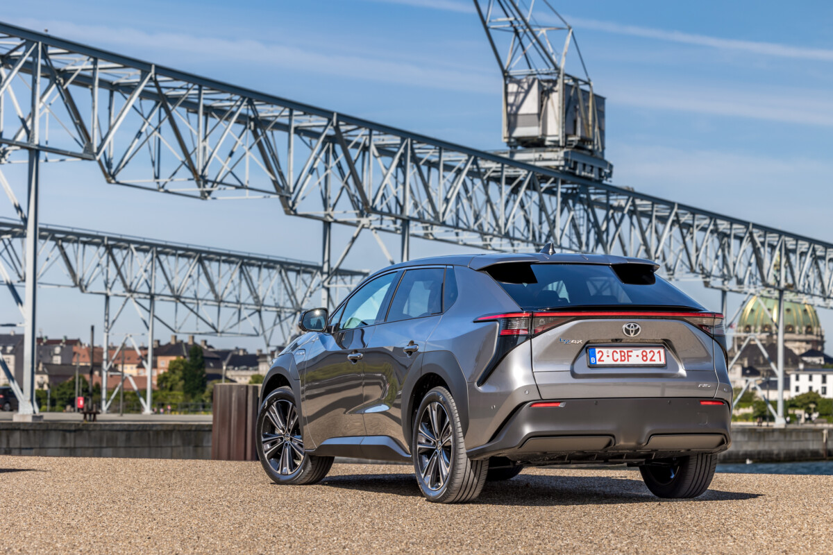 Essai Toyota bZ4X : la voiture électrique la moins chère à dépasser les 500 km d&rsquo;autonomie