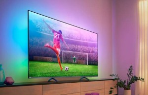 Le prix de ce TV 4K Philips 70 pouces avec Ambilight est en chute libre (-620€)