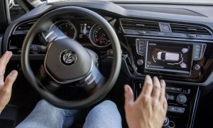 Volkswagen : lâcher le volant sur l’autoroute sera bientôt autorisé