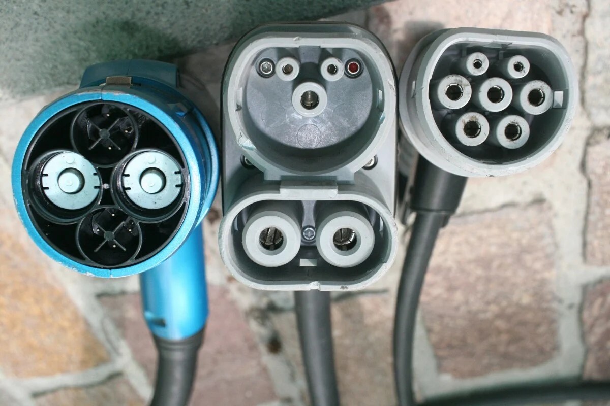 Chademo-combo2-iec-type-2-connectors-side-by-side