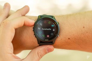 La Garmin Forerunner 255 // Source : Arnaud Gelineau pour Frandroid