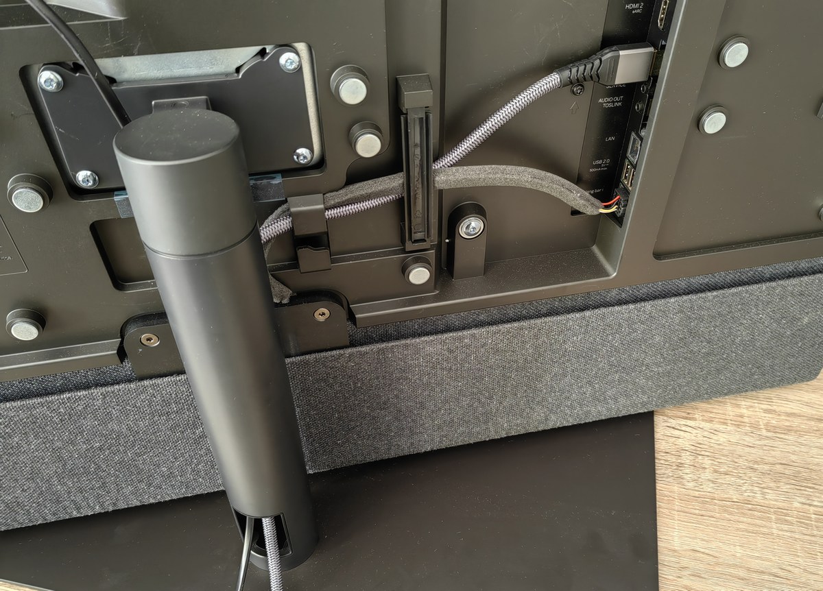 Test du Loewe bild i.65 dr+ set : une image de qualité, mais trop peu lumineuse