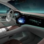 Mercedes dévoile l’intérieur du EQE SUV avec son magnifique Hyperscreen