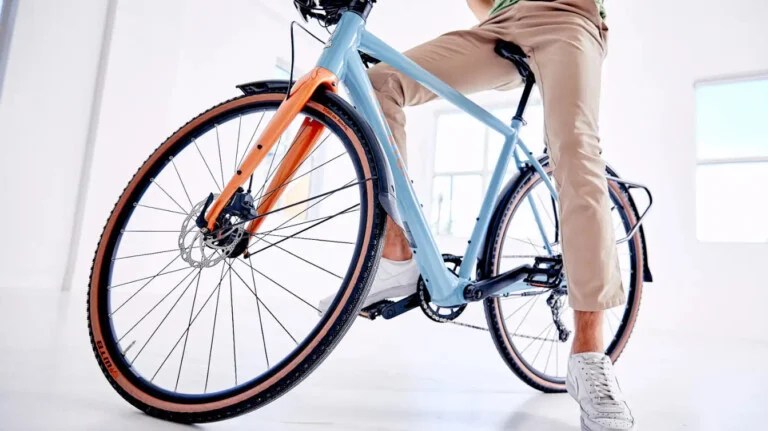 Trace : ce vélo électrique léger et endurant cache très bien sa batterie