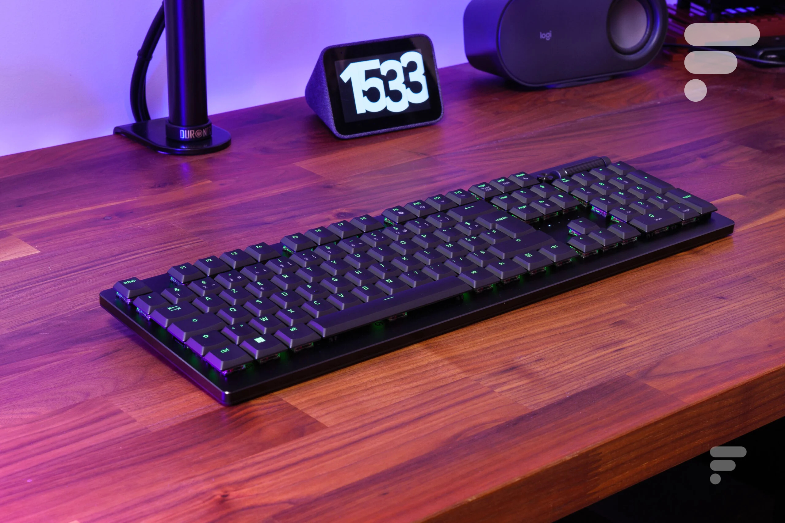 Razer DeathStalker V2 Pro