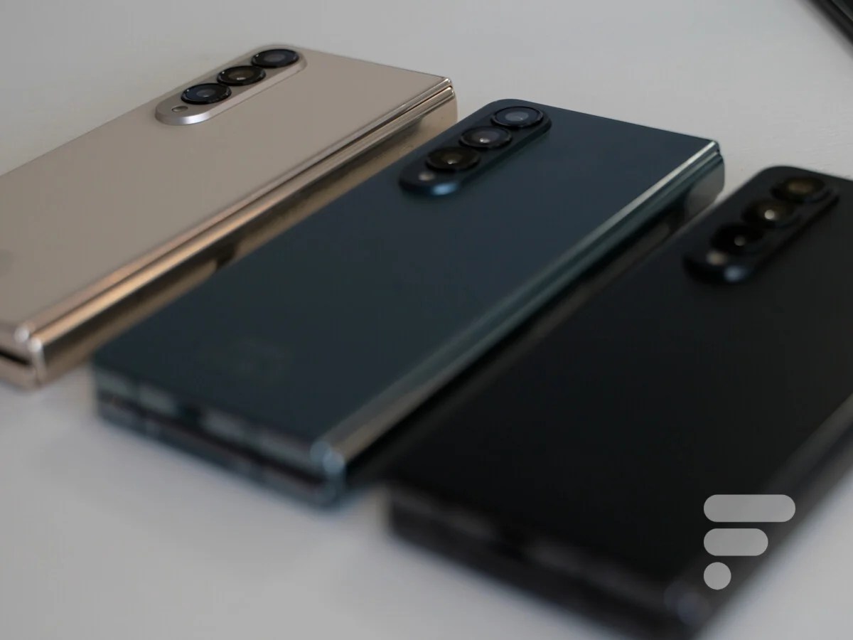 Samsung Galaxy Z Fold 4 trio