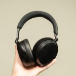 Le Sennheiser Momentum 4 Wireless // Source : Anthony Wonner pour Frandroid
