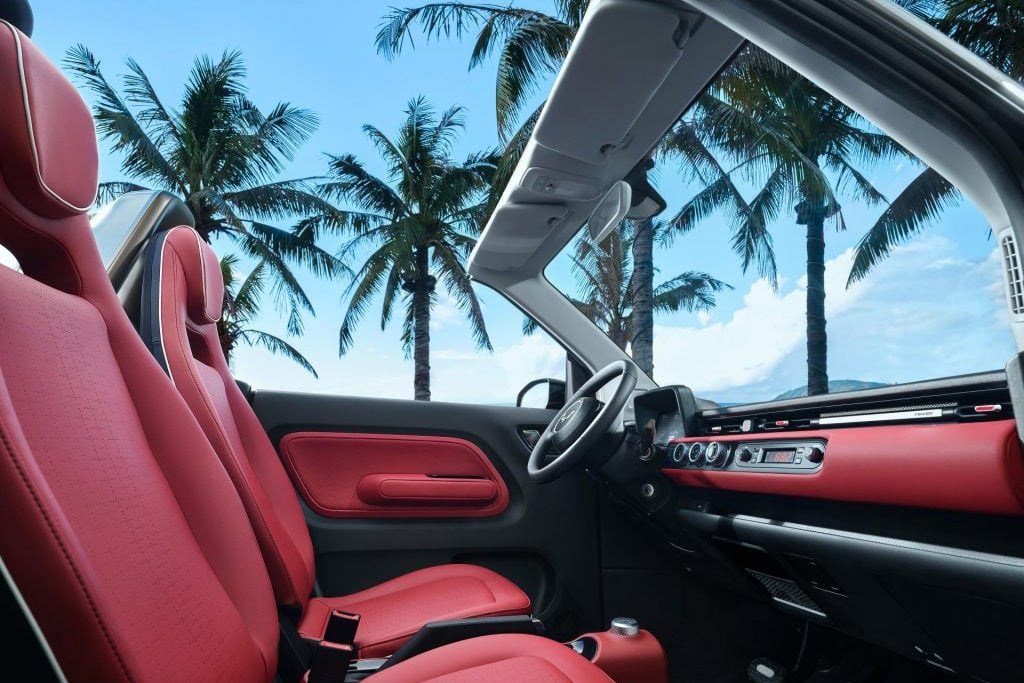 2023 The smallest electric convertible in the world arrives with a