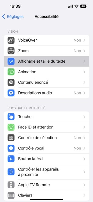 Désactiver luminosité automatique iPhone iOS 16 b