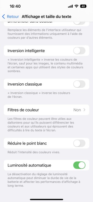 Désactiver luminosité automatique iPhone iOS 16 c