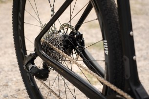 E-Gravel Dynamica