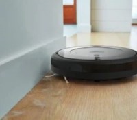 iRobot Roomba 697