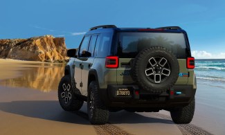 The all-new, all-electric Jeep® Recon: 100% Jeep; 100% zero emission