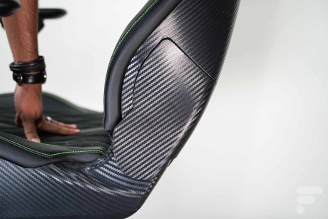 Chaise gaming Razer Enki Pro // Source : Chloé Pertuis - Frandroid