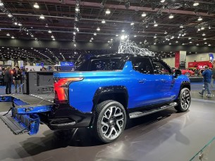 Chevrolet Silverado EV