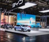 Stand BYD au Mondial de l'auto 2022 // Source : Marie Lizak pour Frandroid