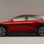 Le fabricant de l’iPhone dévoile un SUV électrique compact, concurrent de la Renault Megane E-Tech