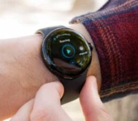Pour le suivi sportif, la Pixel Watch passe par l'application Fitbit // Source : Chloé Pertuis pour Frandroid