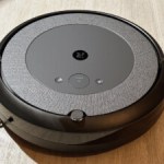 Le iRobot Roomba i5+ avec station de vidage est à -40 % grâce à cette offre Le iRobot Roomba i5+ avec station de vidage est à -40 % grâce à cette offre