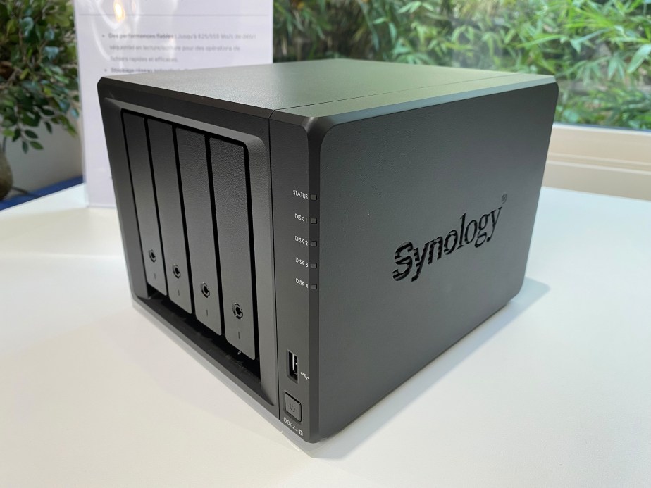 Synology DS923+ 04