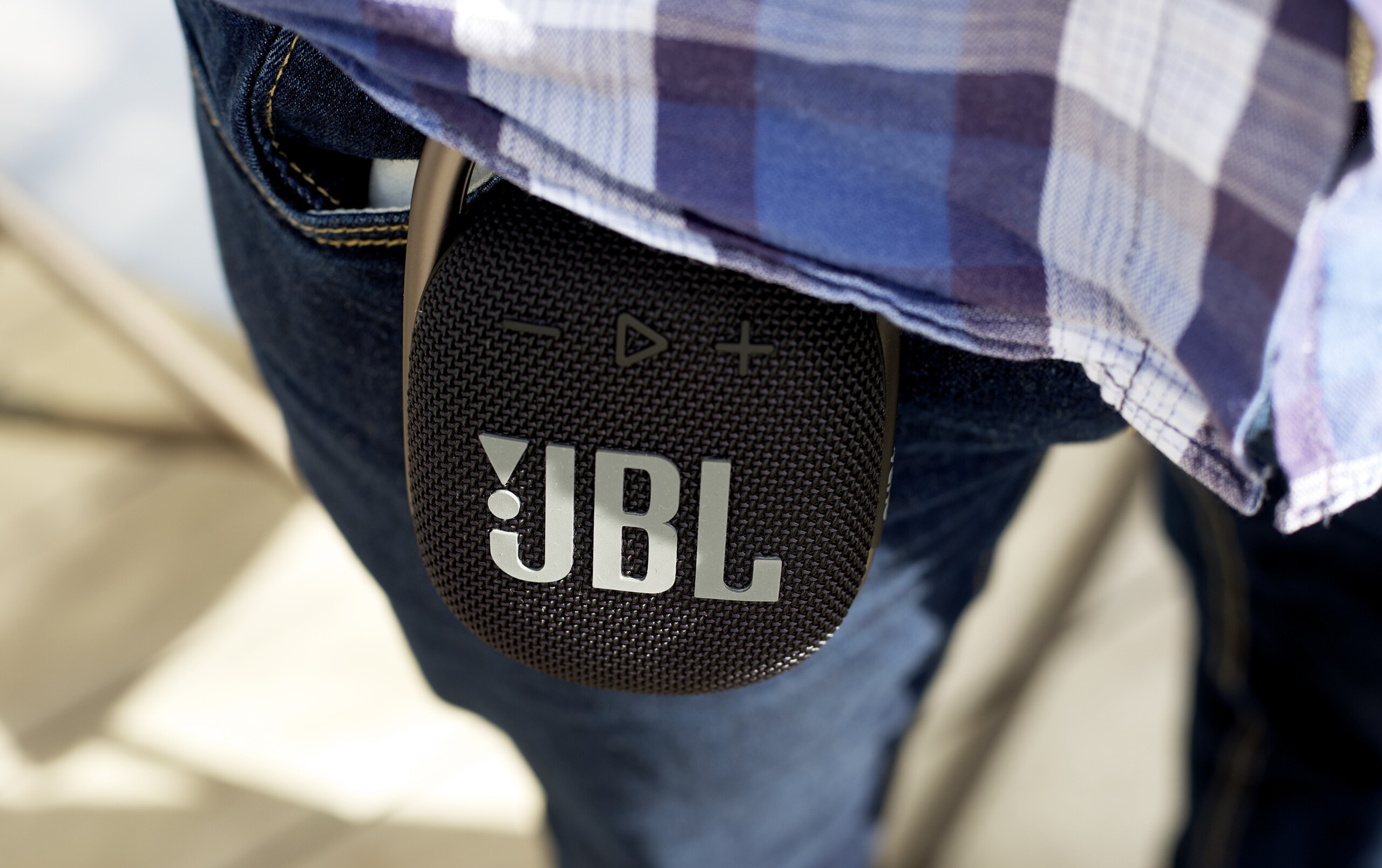 Test JBL Clip 4