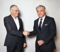 Carlos Tavares (PDG de Stellantis) et Luca de Meo (PDG de Renault)