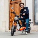 Essai du Easy-Watts e-bonsaï : un scooter électrique atypique, rétro et transportable