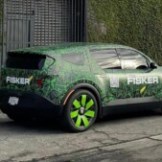 Voici la nouvelle voiture électrique de Fisker, une « compacte » XXL à moins de 30 000 dollars