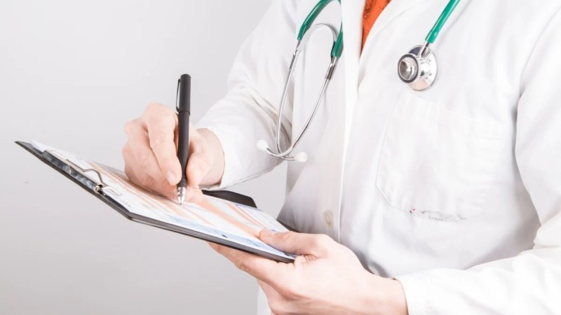 Les dossiers médicaux de 11 à 15 millions de Français, dont des personnalités politiques, ont fuité sur le web