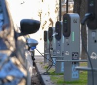 Belib Paris voiture recharge borne