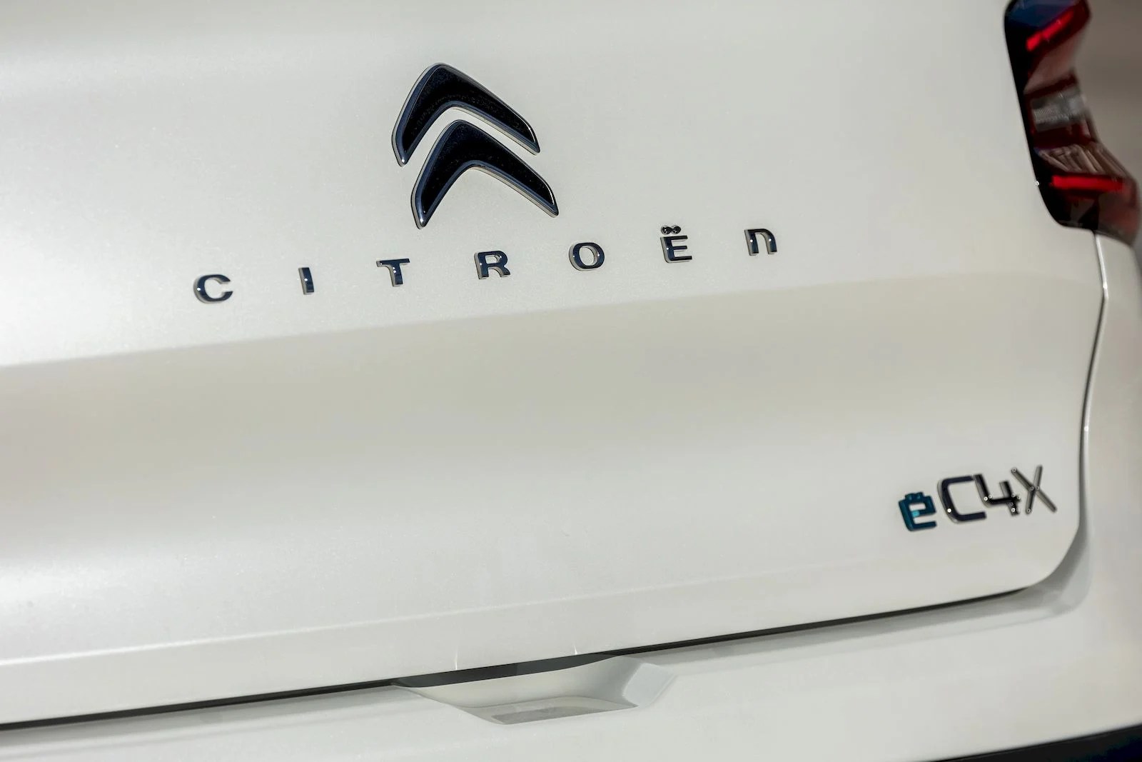 Citroën ë-C4 X // Source : Frandroid