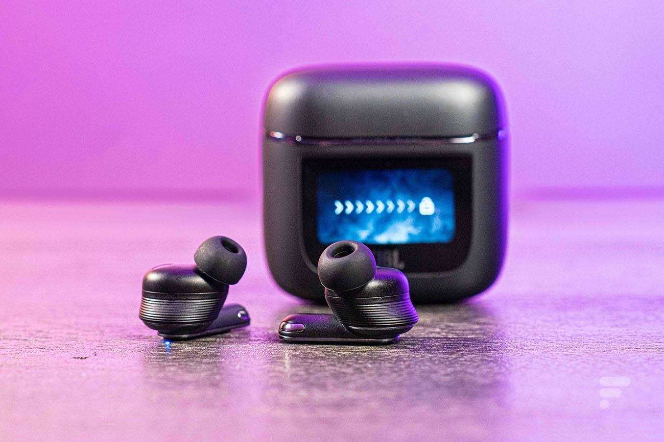 Les écouteurs JBL Tour Pro 2