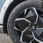 Michelin présente son pneu révolutionnaire sans pétrole, le BioButterfly