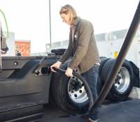 Tesla Semi // Source : Motortrend