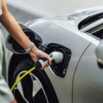 La voiture électrique bientôt interdite dans certains États des États-Unis ? D’où vient cette idée folle…