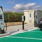 Voiture électrique : ces nouvelles bornes de recharge ultrarapides sont les moins chères de France, mais il y a un mais