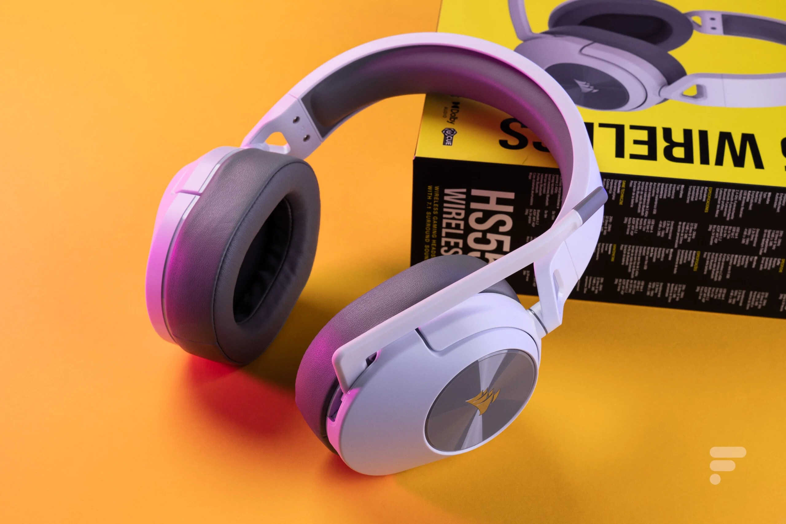 CORSAIR HS55 sem fio