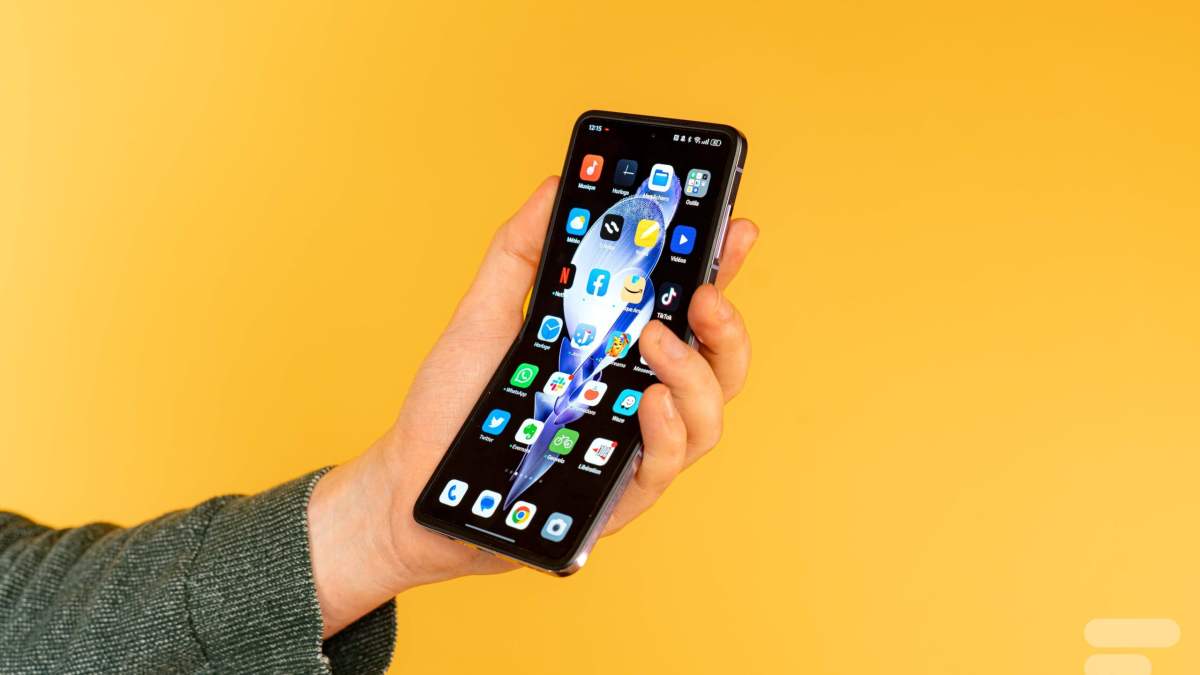 L'Oppo N2 Flip pour illustration