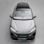 Grande première : le « son parfait » à la française s’invite dans ce SUV chinois électrique soutenu par Mercedes