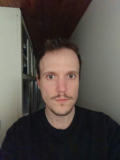Selfie du Vivo X90 Pro en mode portrait