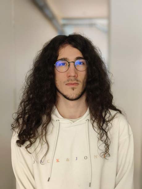 Photo du Vivo X90 Pro en mode portrait (x2)