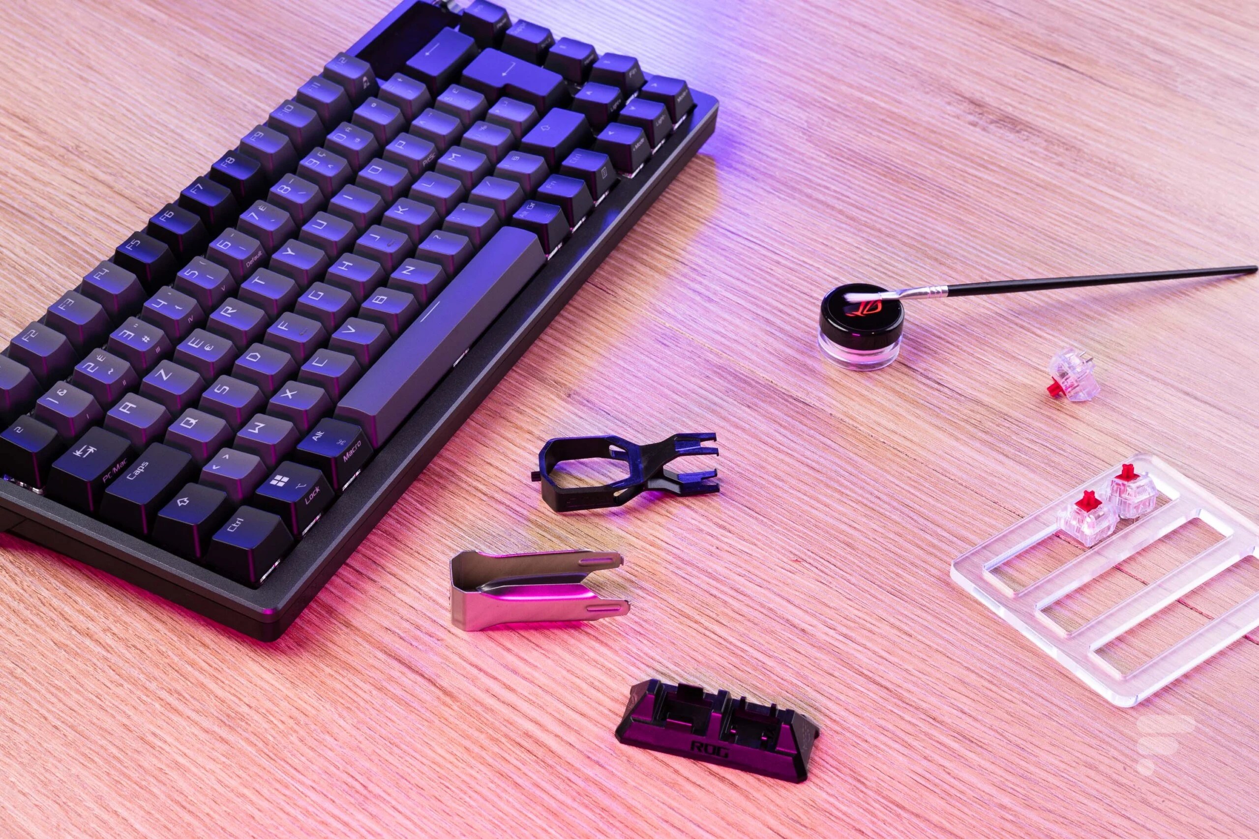 Asus ROG Azoth